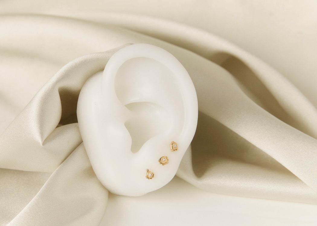 Shield Stud - 14k Gold
