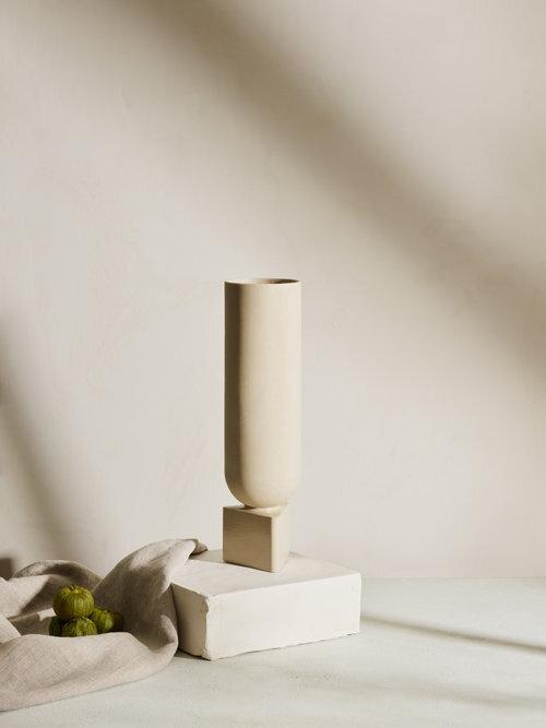 Tava Vase in Sand