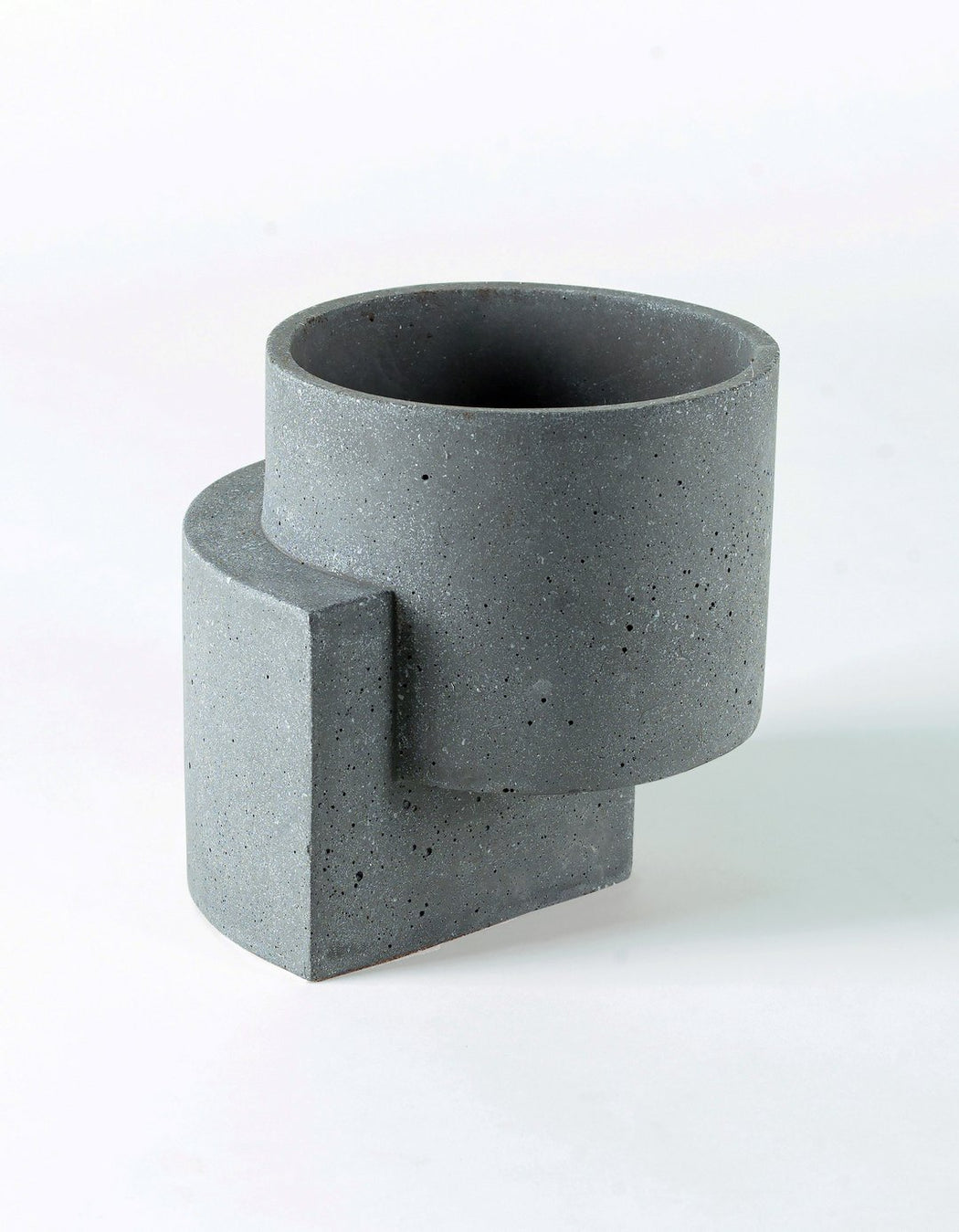 Medium Platform Planter in Graphite