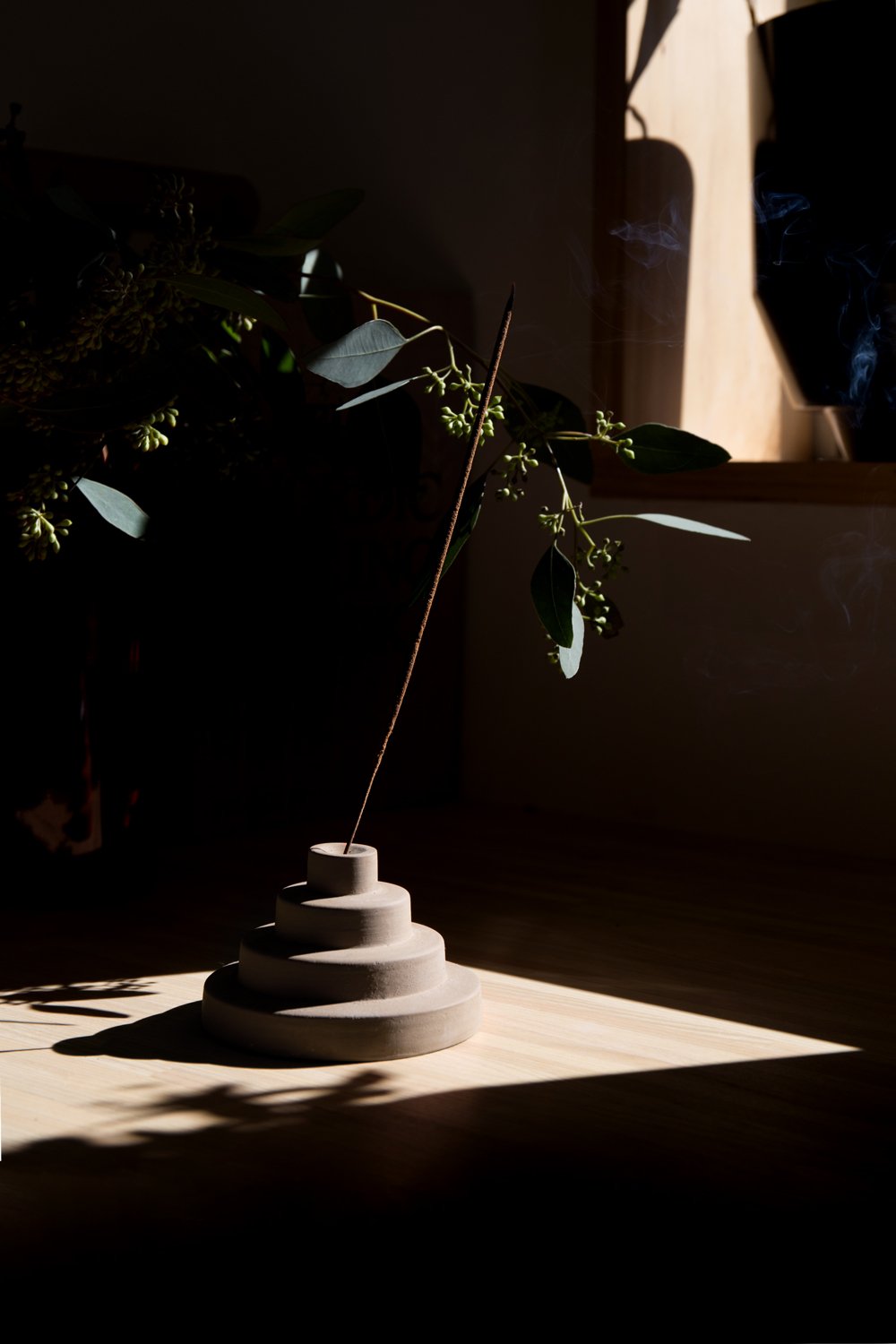 Ceramic Meso Incense Holder