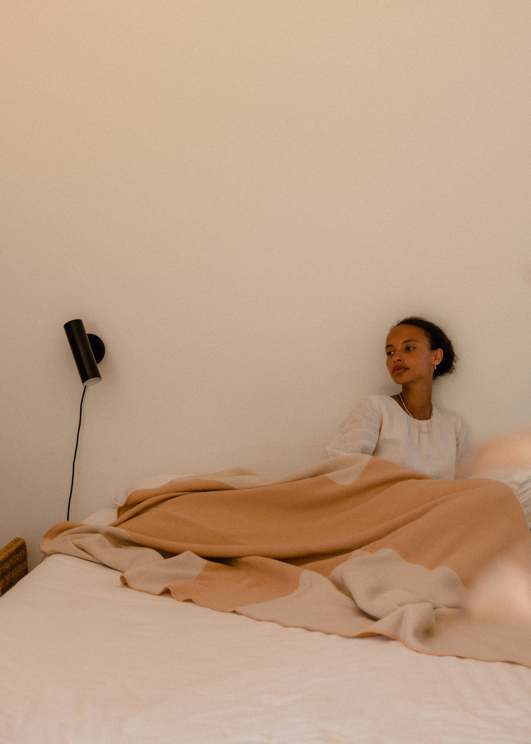 Crema Throw