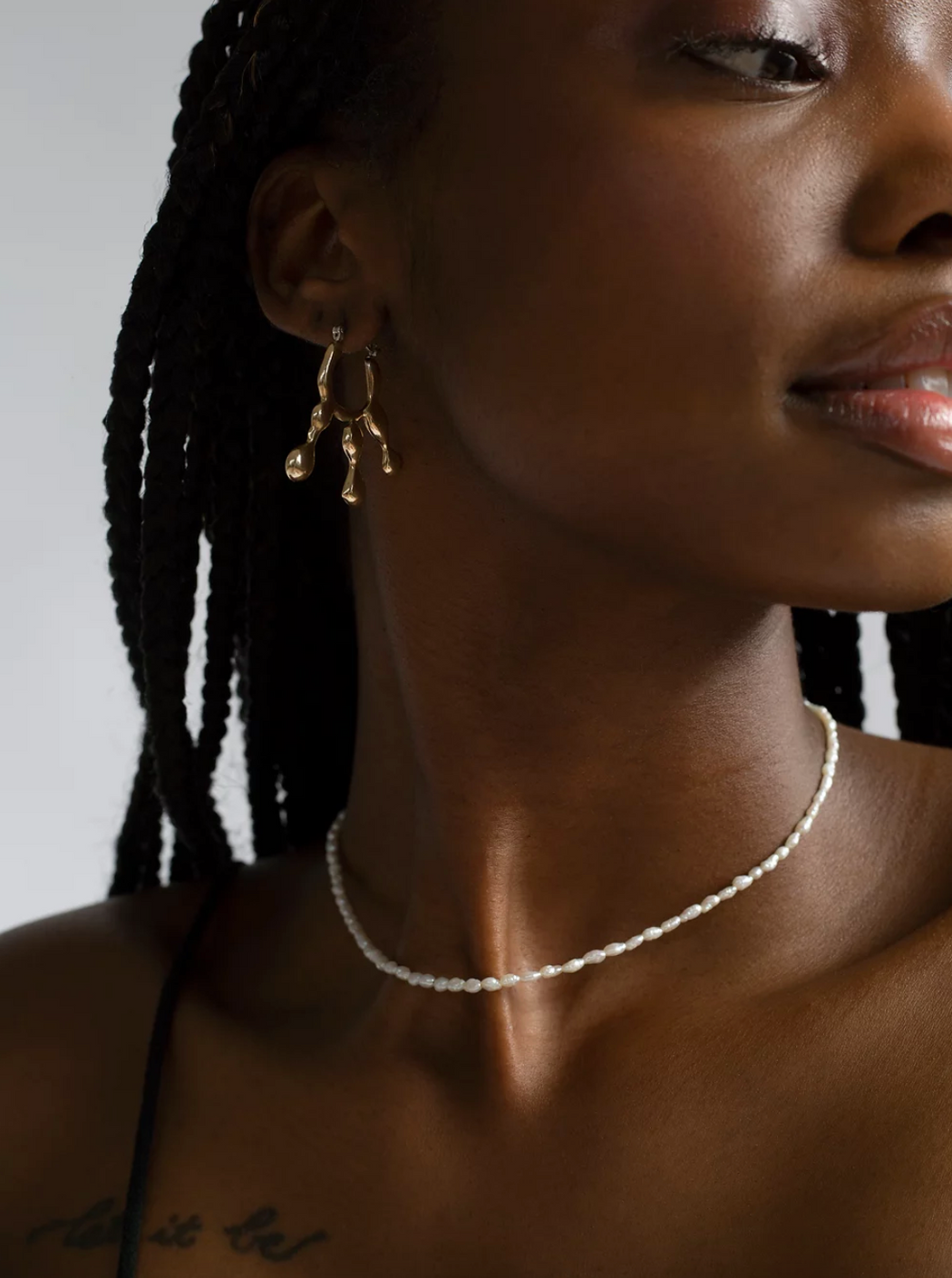 Rice Pearl Choker