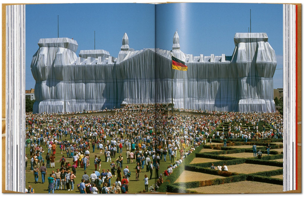 Christo and Jeanne-Claude – 40th Anniversary Edition