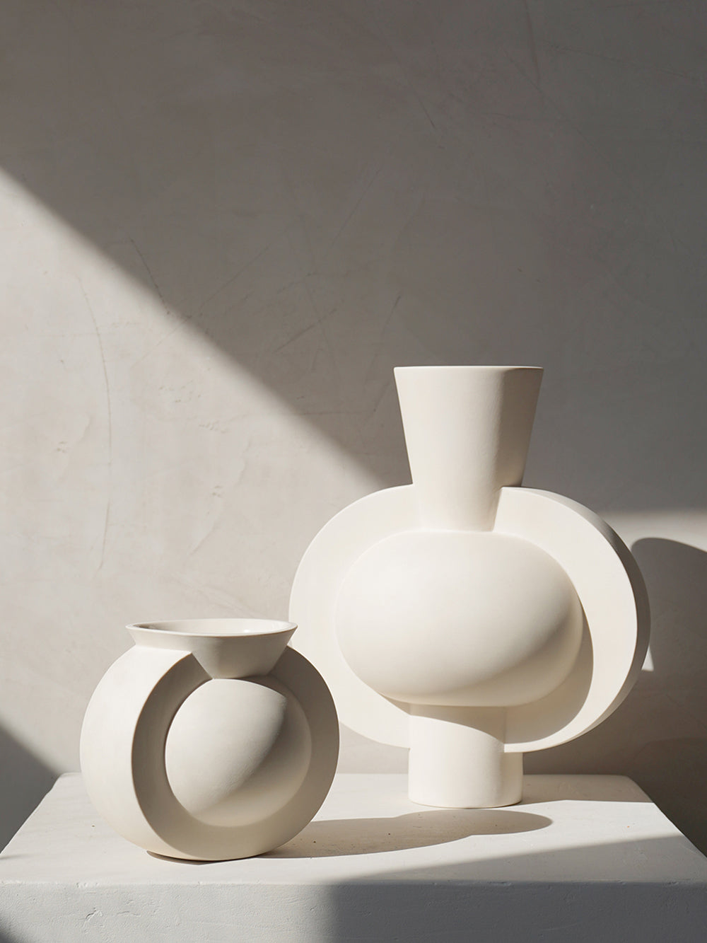 Rhea Vase