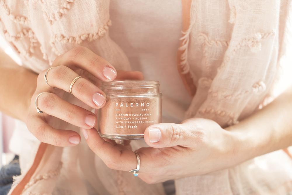 Vitamin C Mask w/ Pink Clay & Rosehip