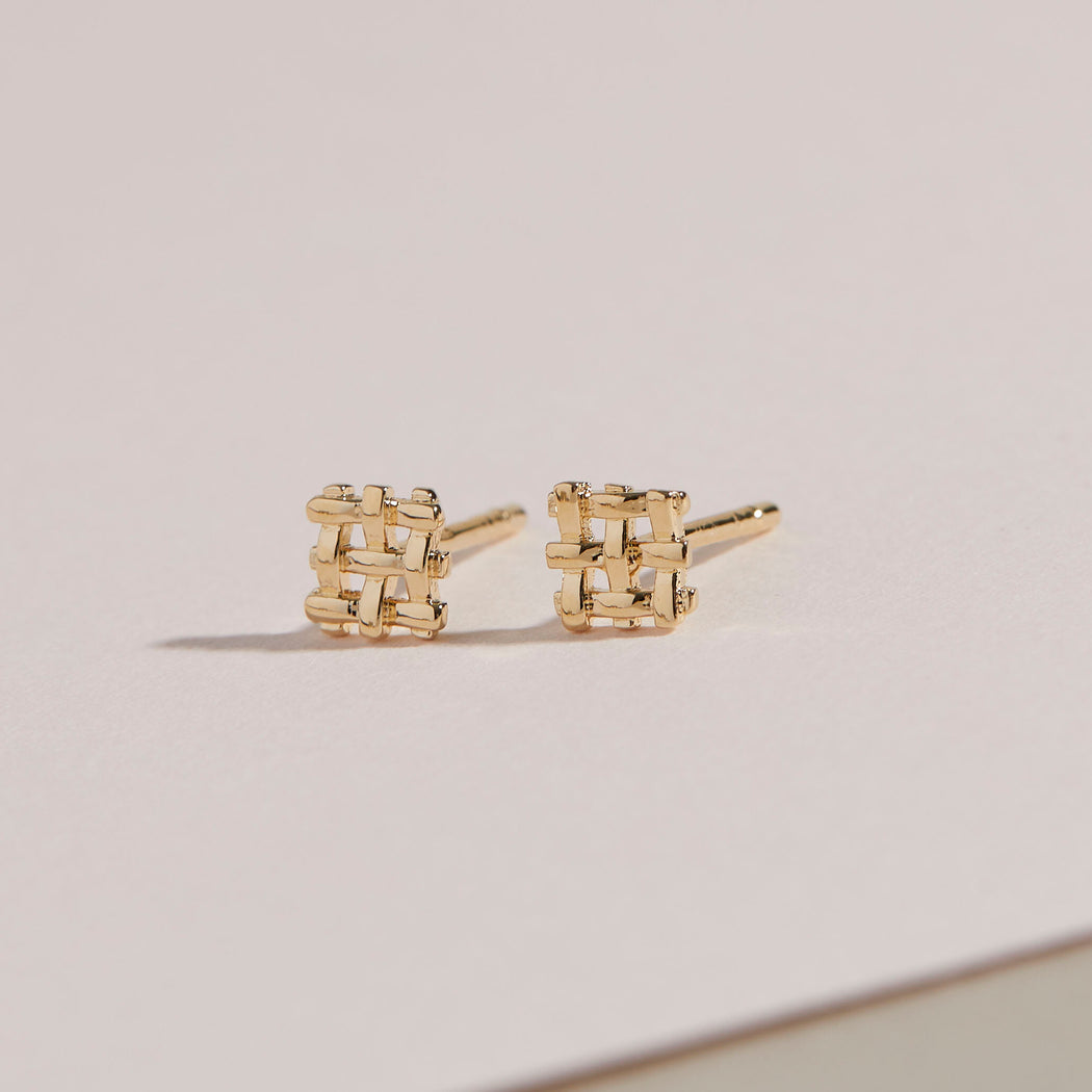 Crosshatch Studs