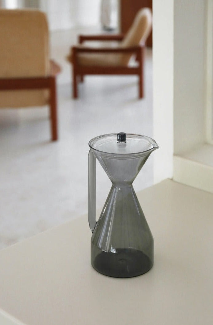 Pour Over Carafe in Grey